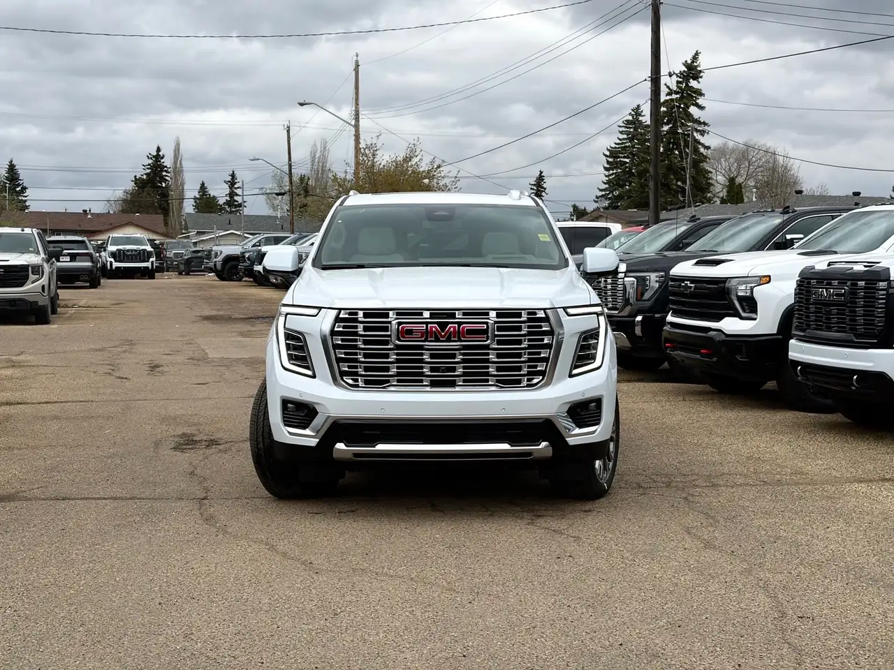 GMC Yukon photo GMC Yukon