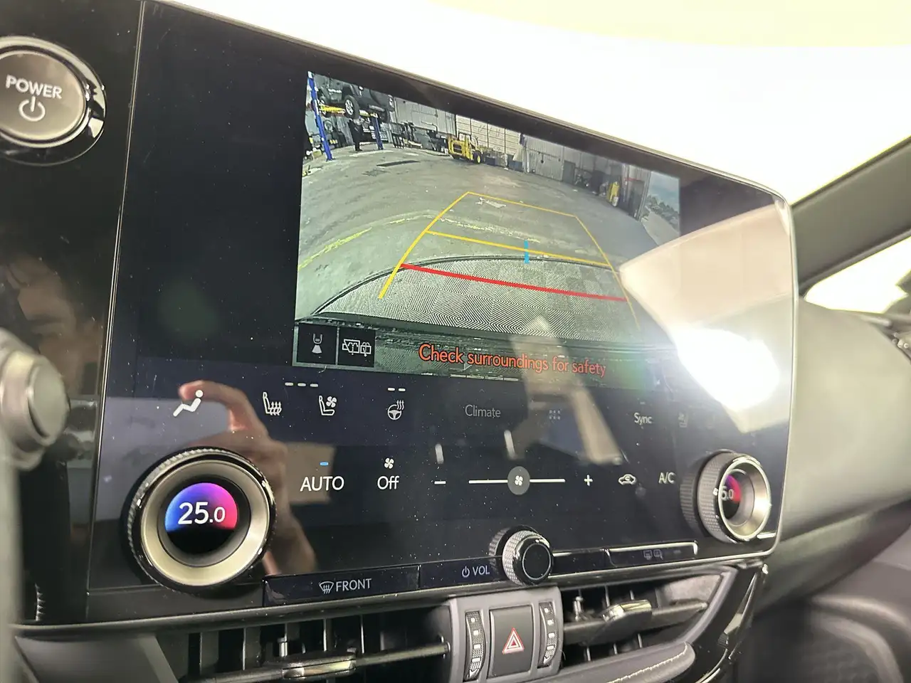 Lexus NX fotografie Lexus NX