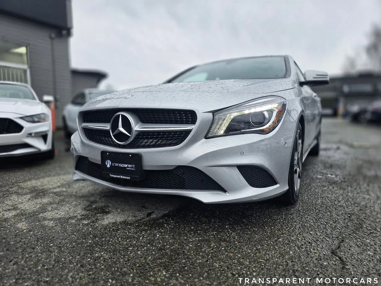 Mercedes-Benz CLA снимка Mercedes-Benz CLA