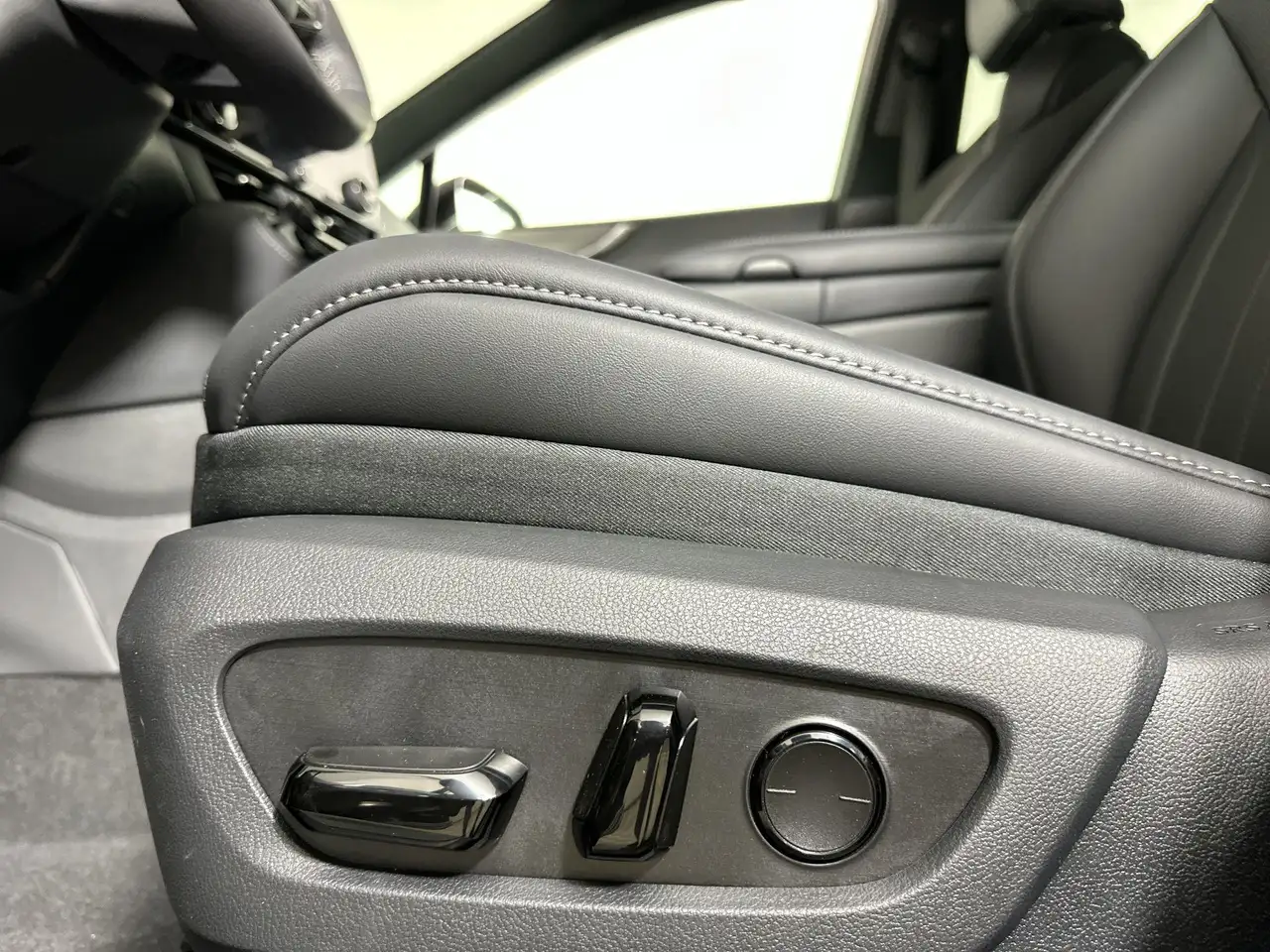 Lexus NX fotografie Lexus NX