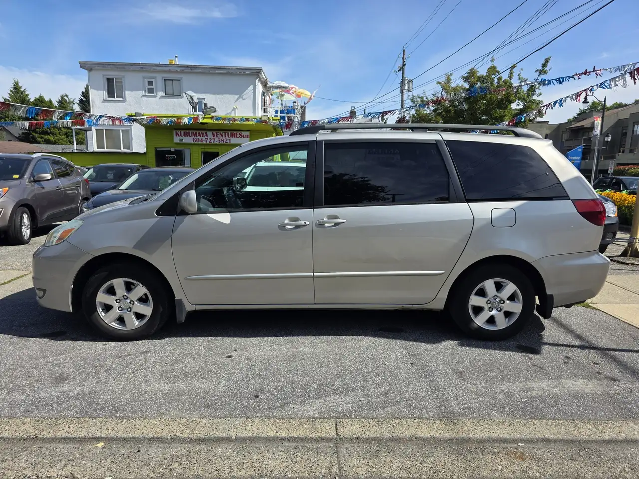 Toyota Sienna fotografie Toyota Sienna