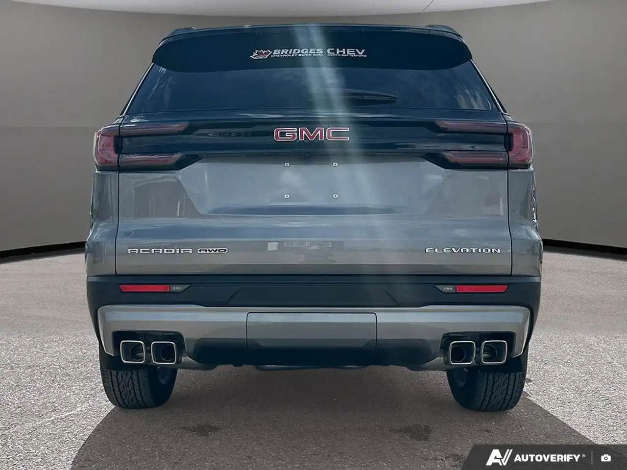 GMC Acadia photo GMC Acadia