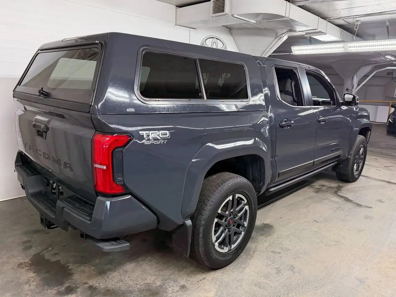 Toyota Tacoma снимка Toyota Tacoma