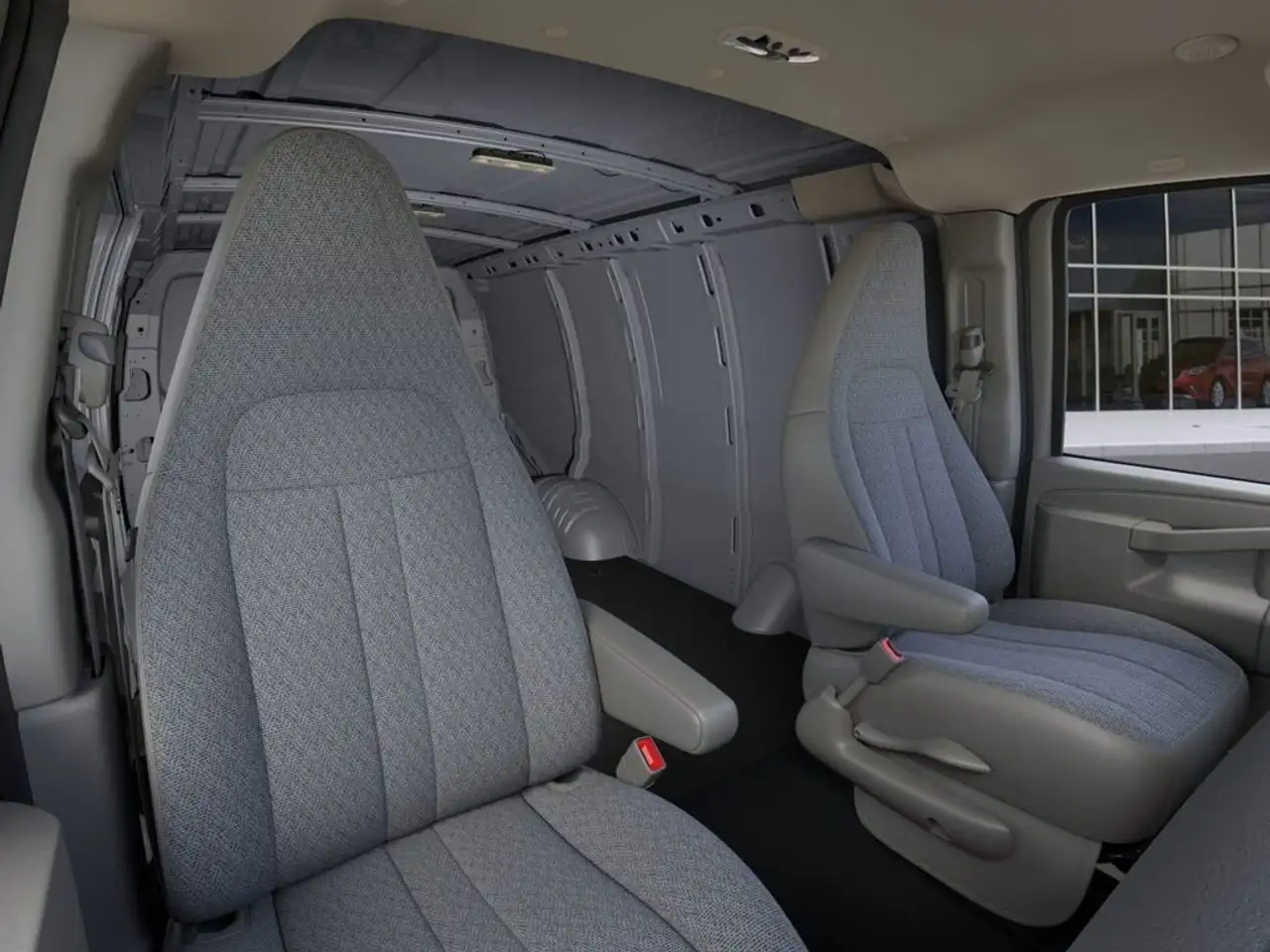 GMC Savana photo GMC Savana