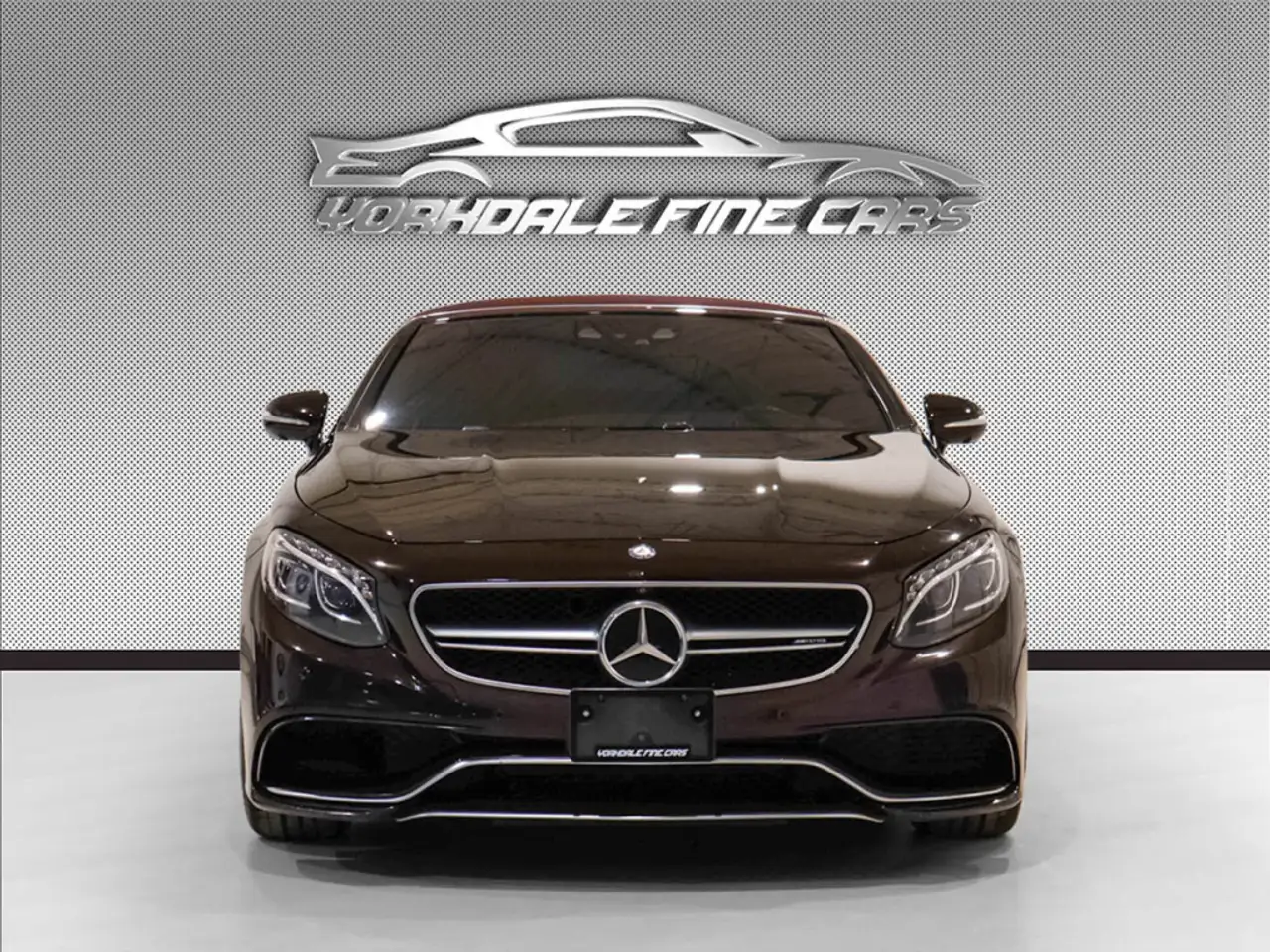Mercedes-Benz S-Class снимка Mercedes-Benz S-Class