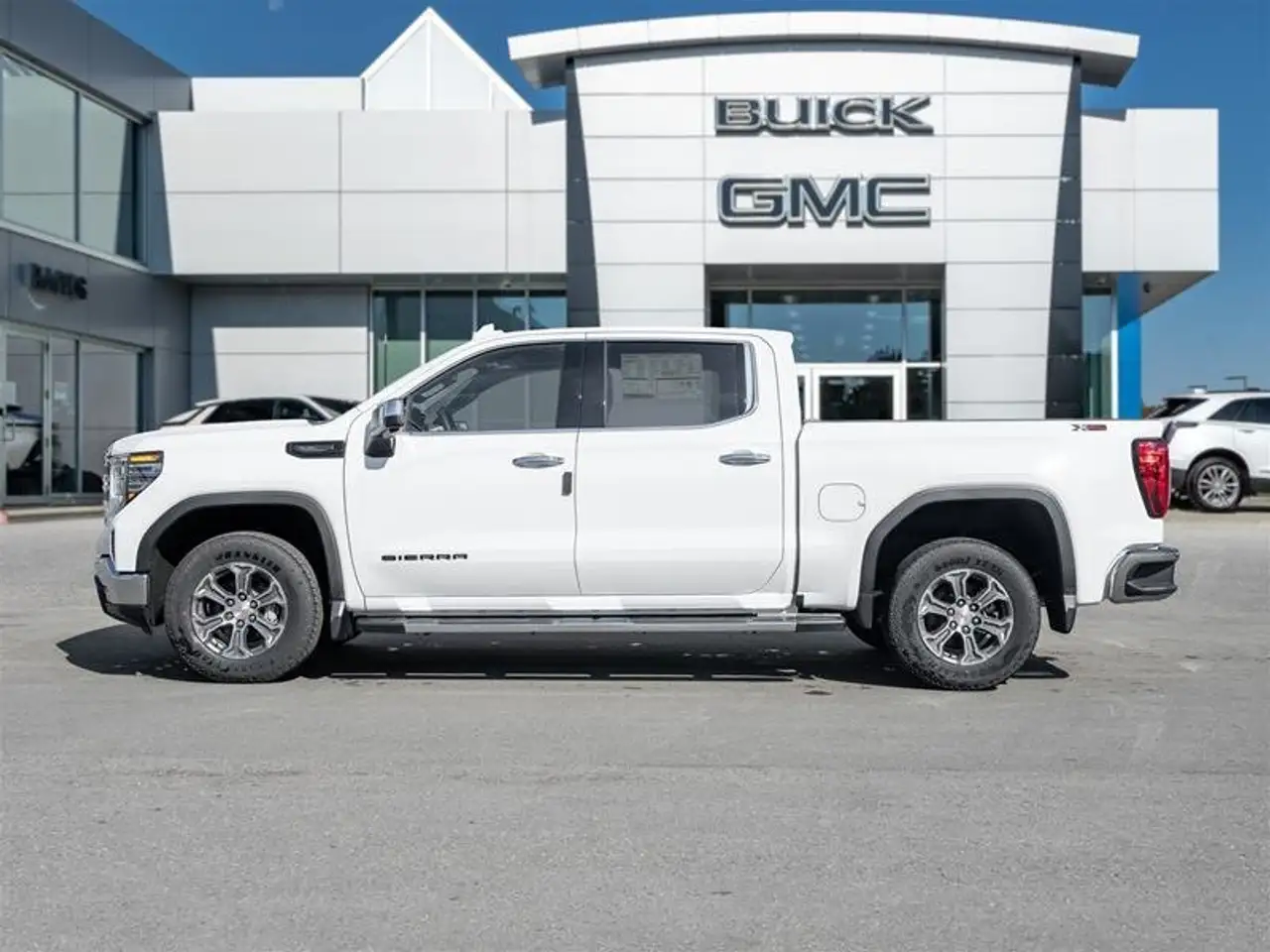 GMC Sierra 1500 снимка GMC Sierra 1500