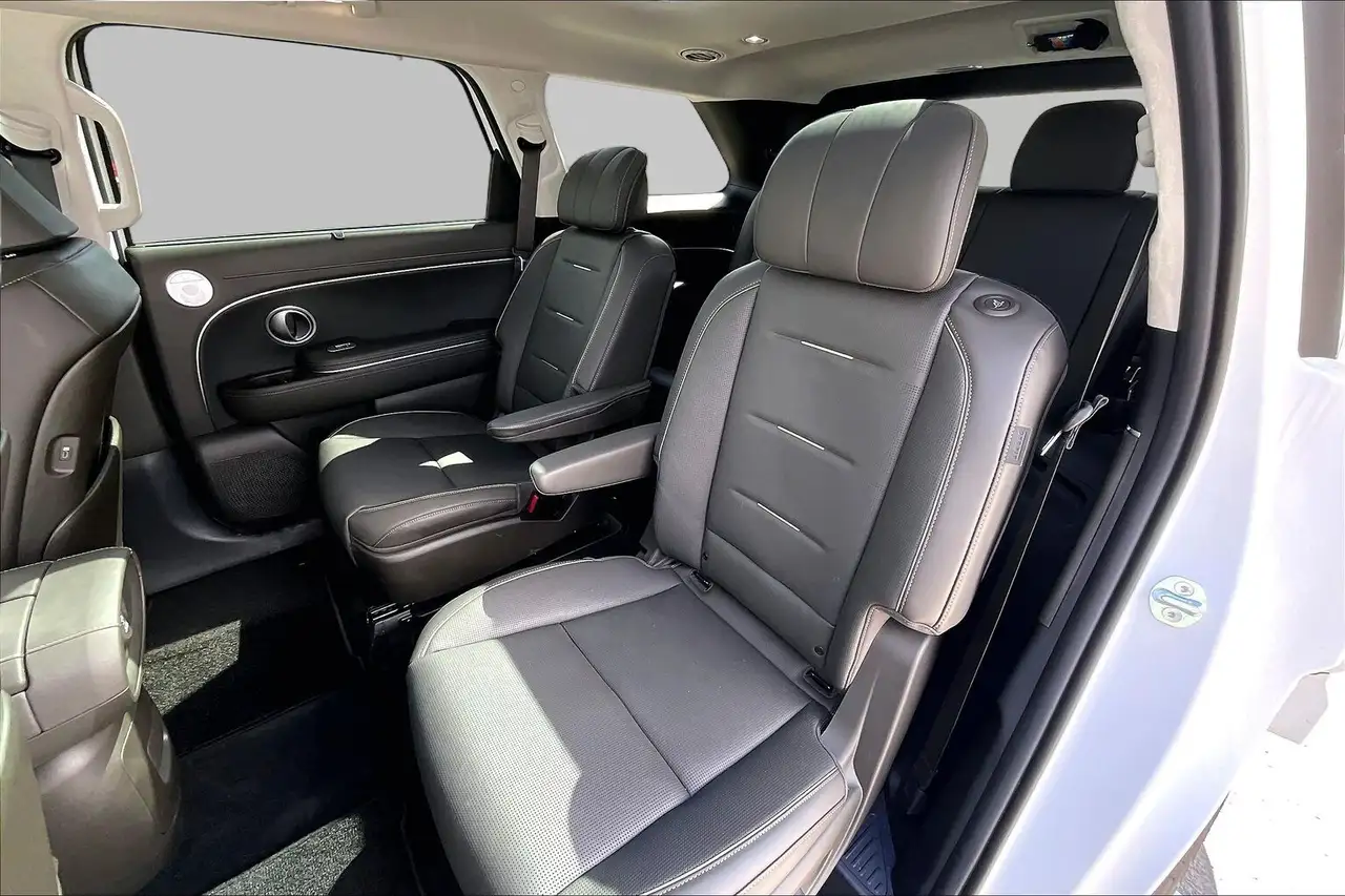 Hyundai PALISADE Hybrid снимка Hyundai PALISADE Hybrid