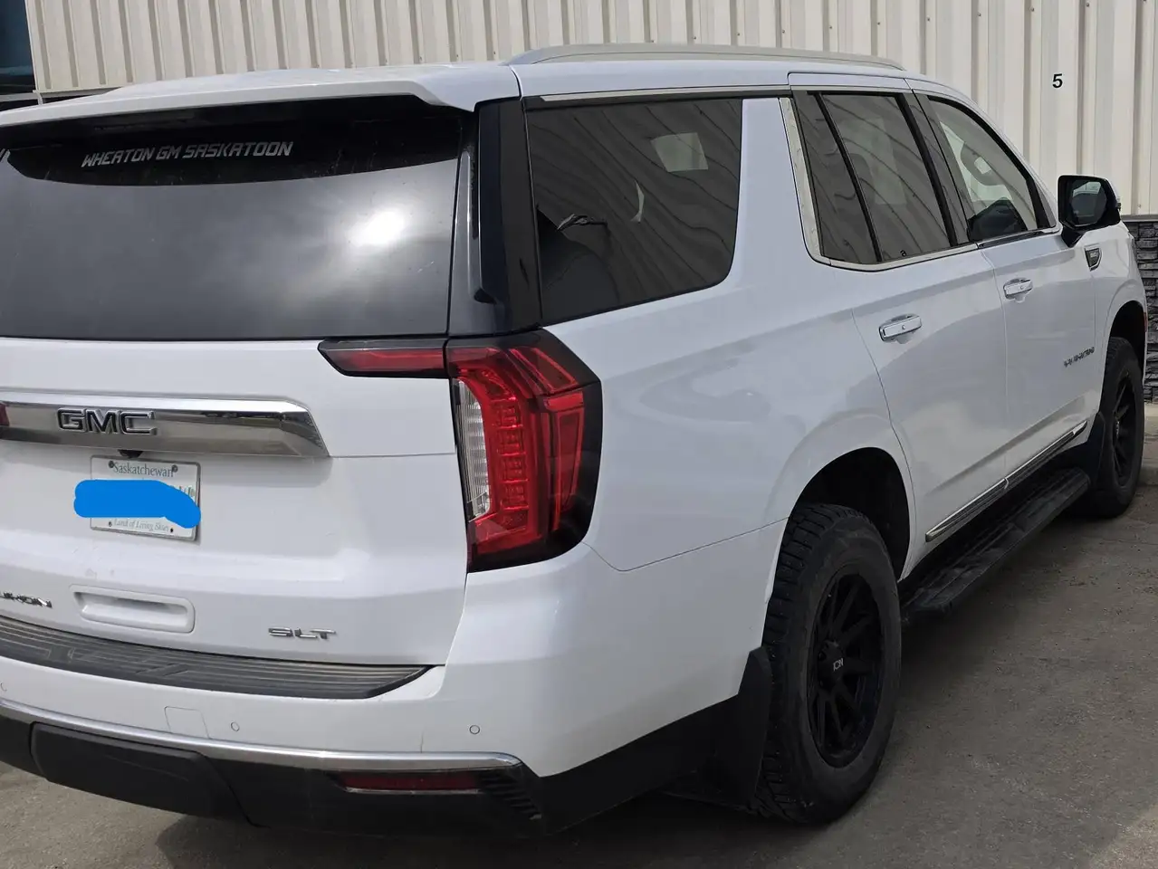 GMC Yukon снимка GMC Yukon