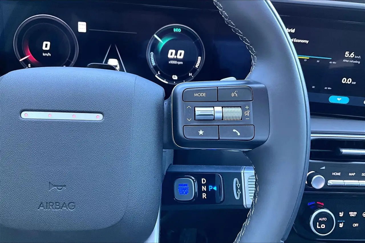 Hyundai PALISADE Hybrid снимка Hyundai PALISADE Hybrid