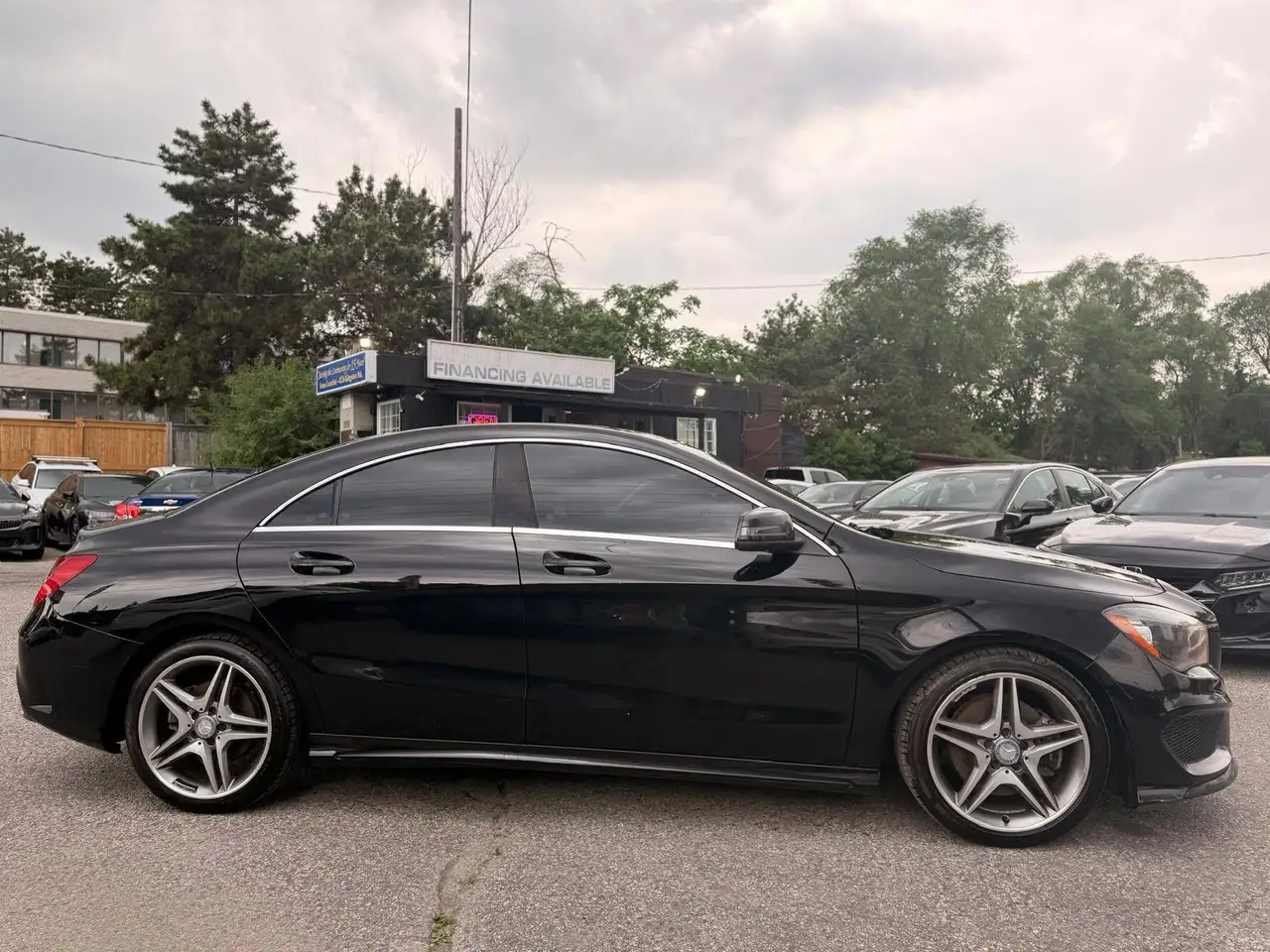 Mercedes-Benz CLA снимка Mercedes-Benz CLA