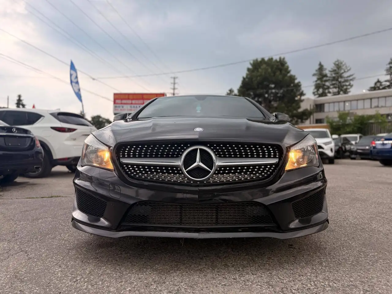 Mercedes-Benz CLA снимка Mercedes-Benz CLA
