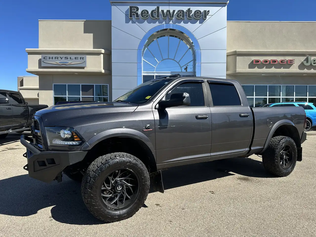RAM 2500 снимка RAM 2500