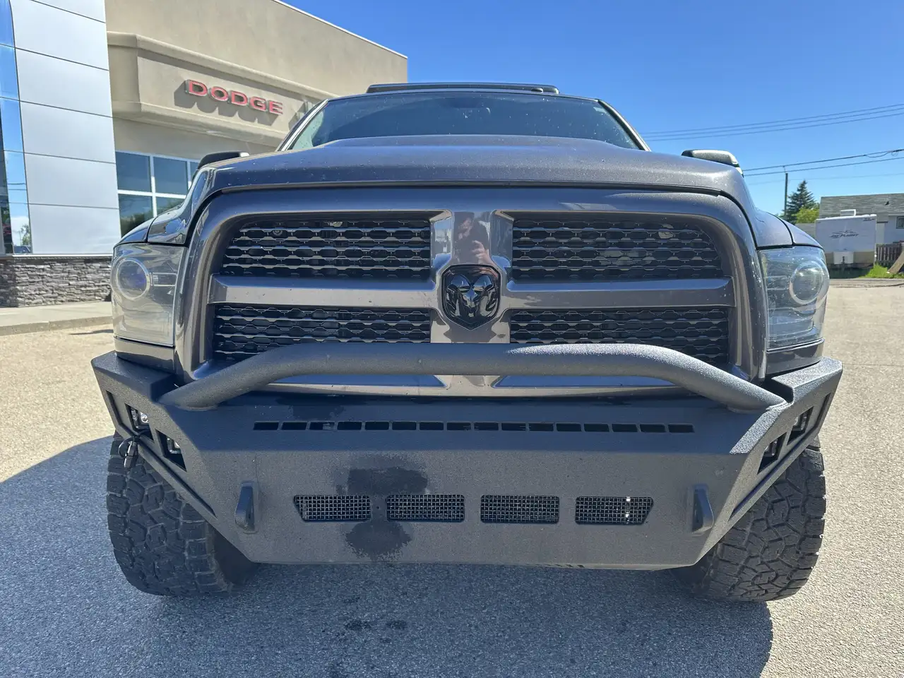 RAM 2500 снимка RAM 2500