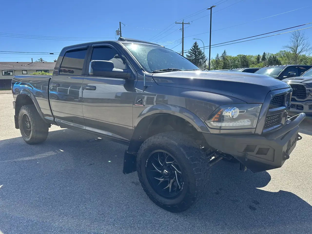 RAM 2500 снимка RAM 2500