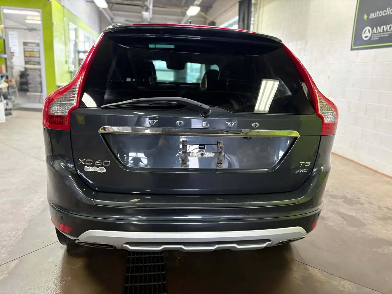 Volvo XC60 photo Volvo XC60