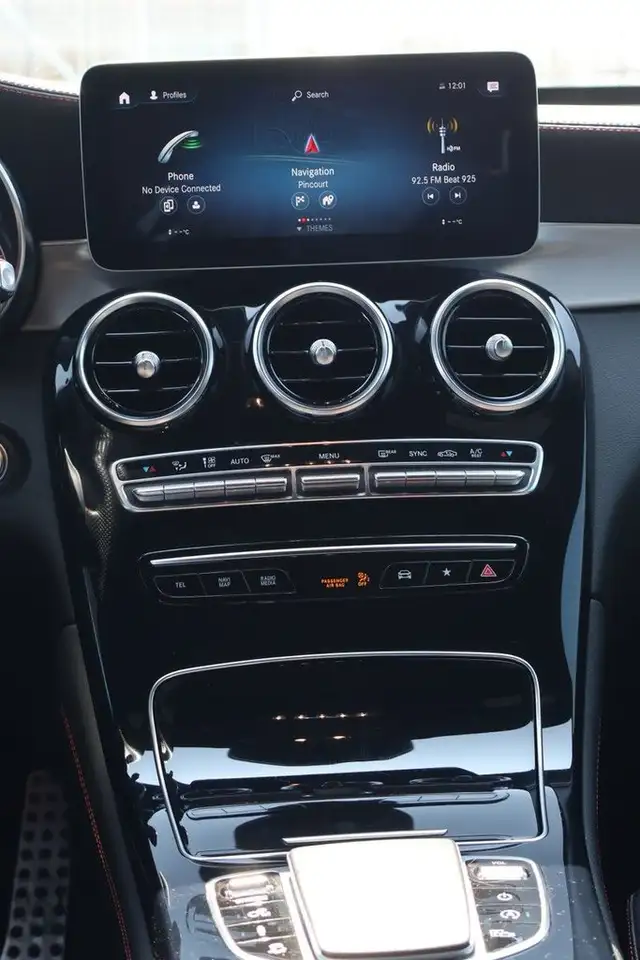 Mercedes-Benz GLC снимка Mercedes-Benz GLC