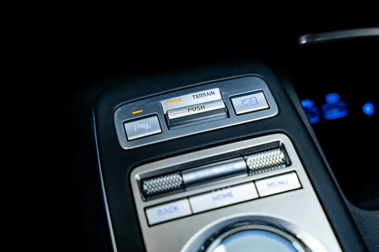 Genesis GV70 fotografie Genesis GV70