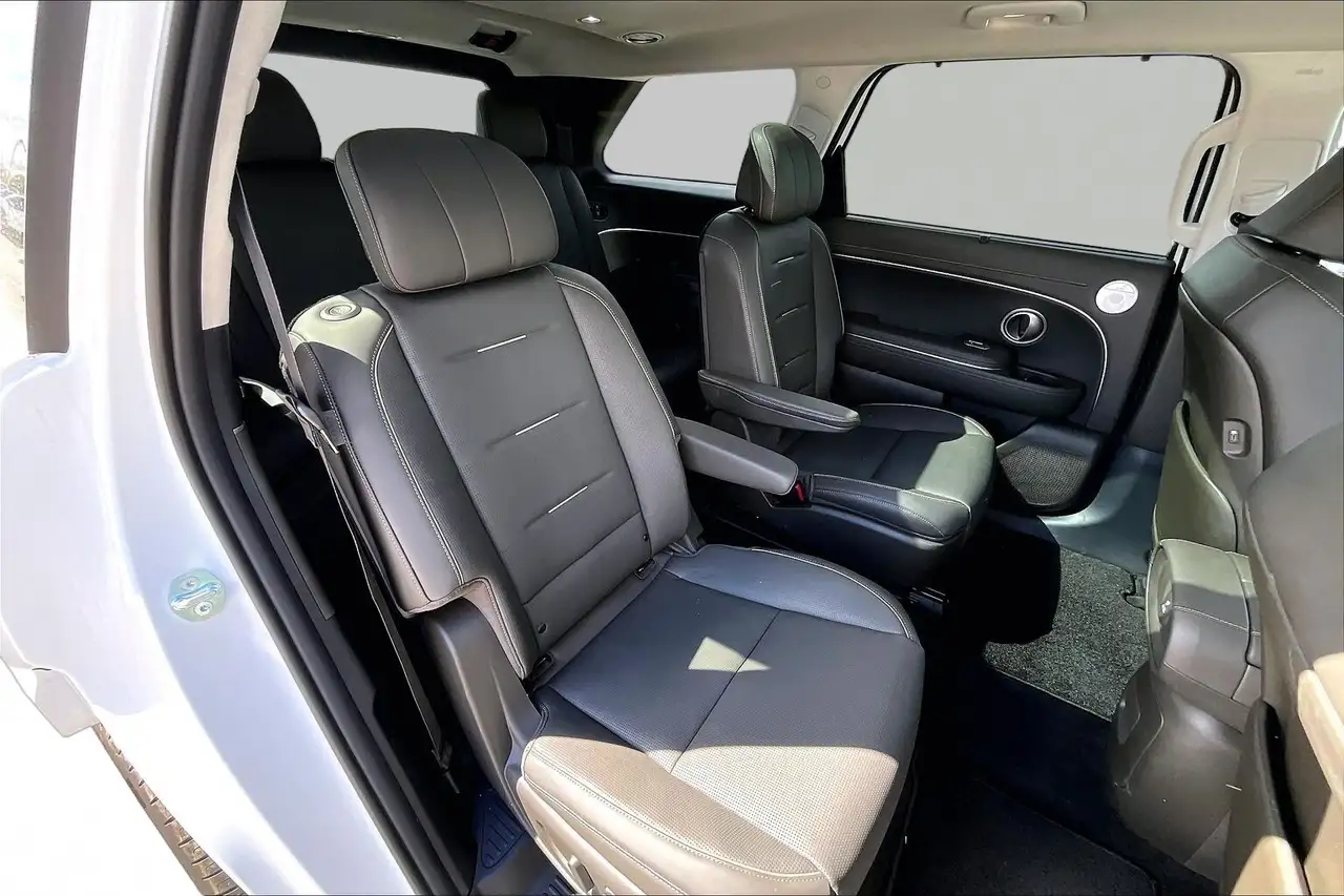 Hyundai PALISADE Hybrid снимка Hyundai PALISADE Hybrid