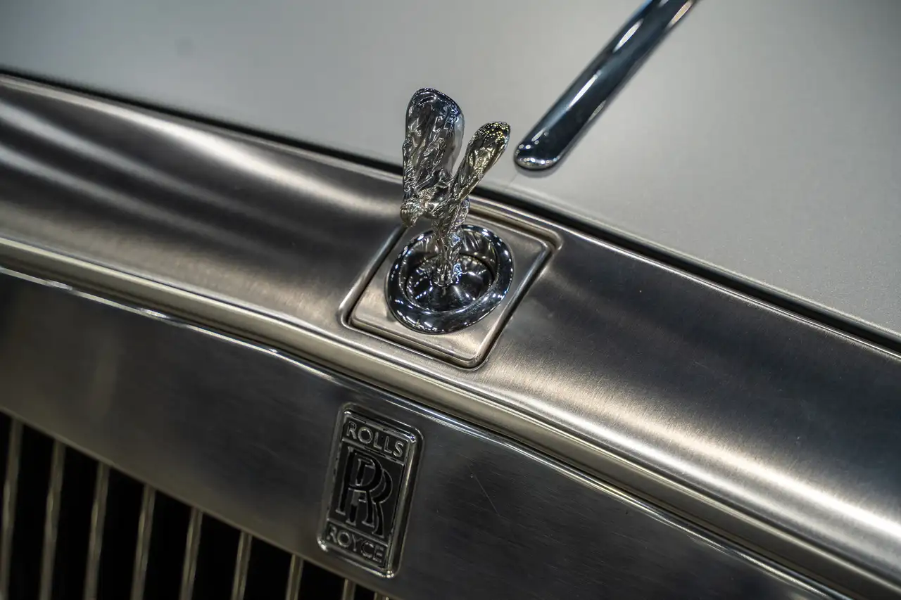 Rolls-Royce Phantom снимка Rolls-Royce Phantom