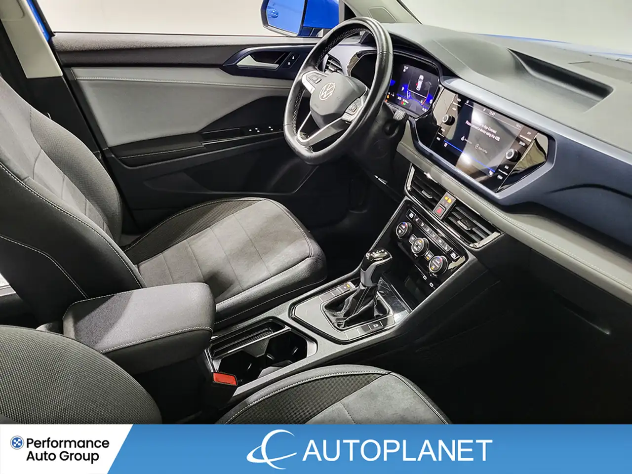 Volkswagen Taos снимка Volkswagen Taos
