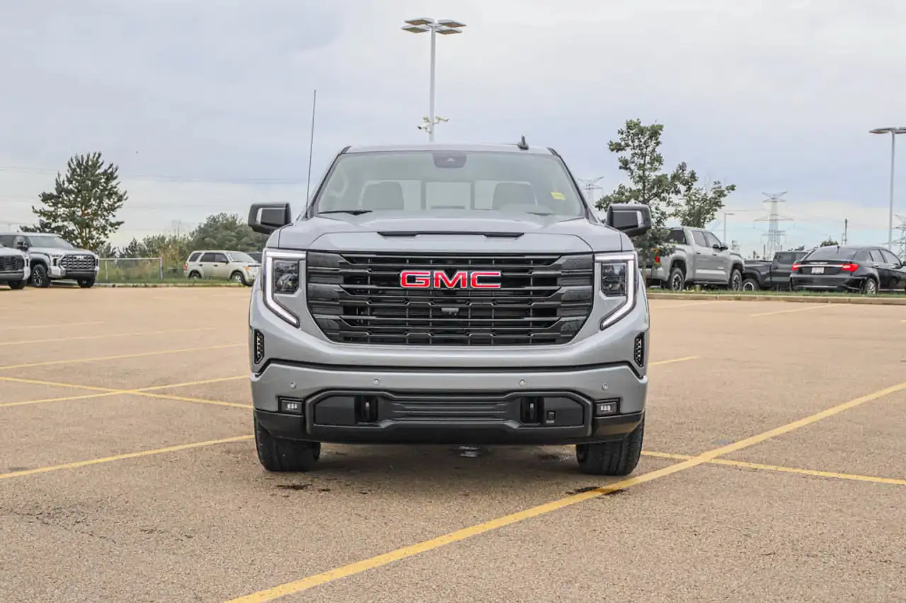 GMC Sierra 1500 снимка GMC Sierra 1500