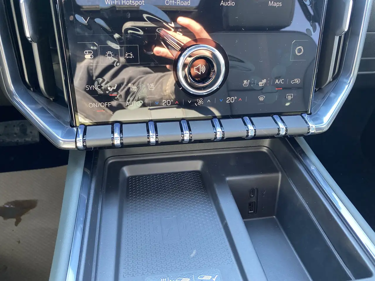 GMC Acadia снимка GMC Acadia