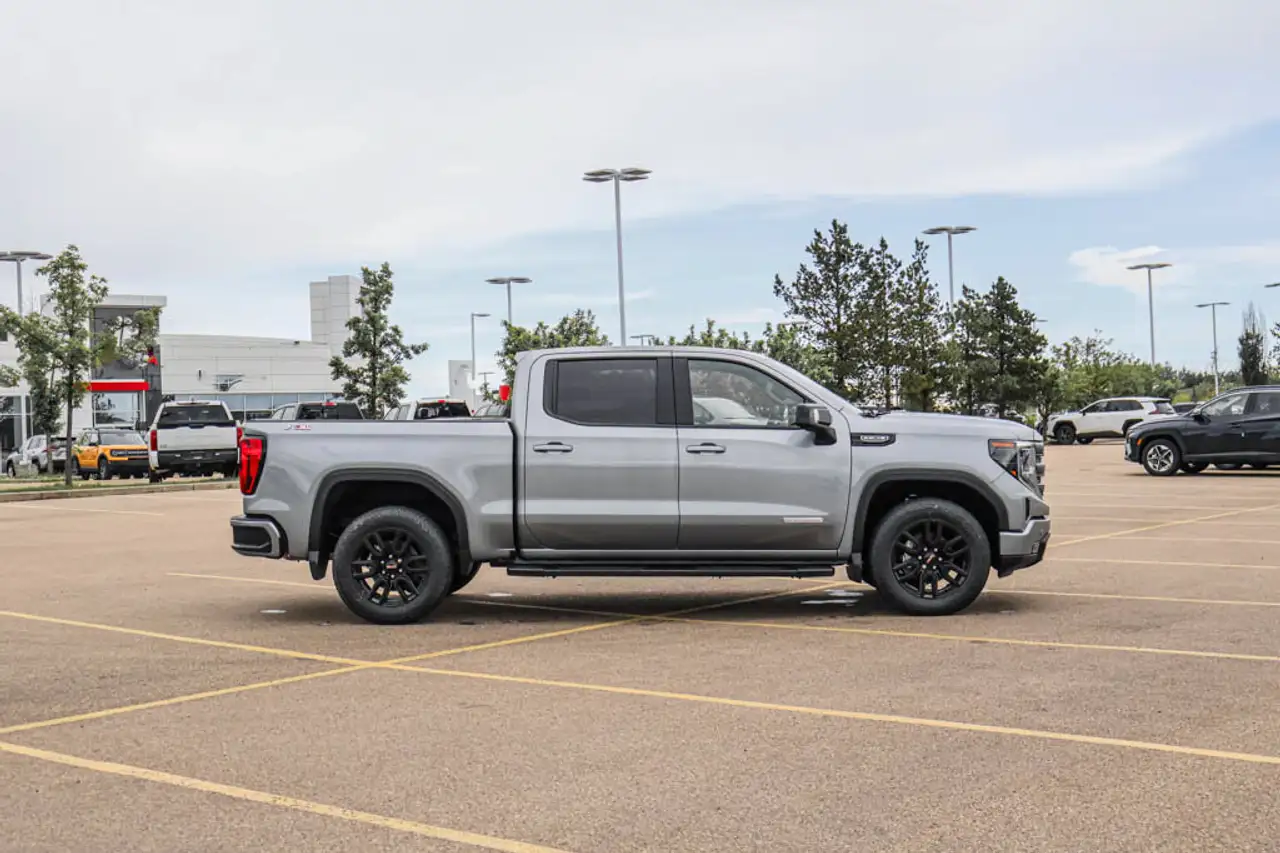 GMC Sierra 1500 снимка GMC Sierra 1500