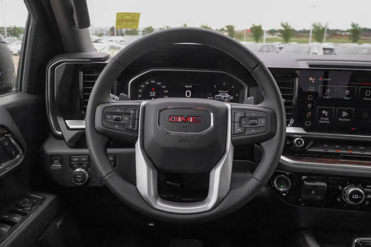 GMC Sierra 1500 снимка GMC Sierra 1500