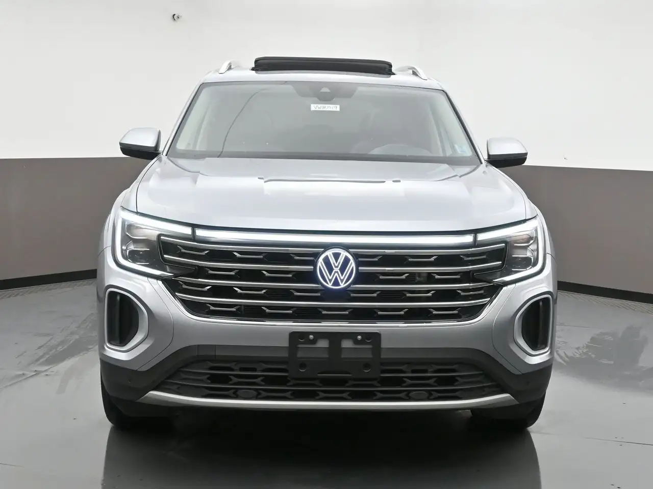 Volkswagen Atlas photo Volkswagen Atlas