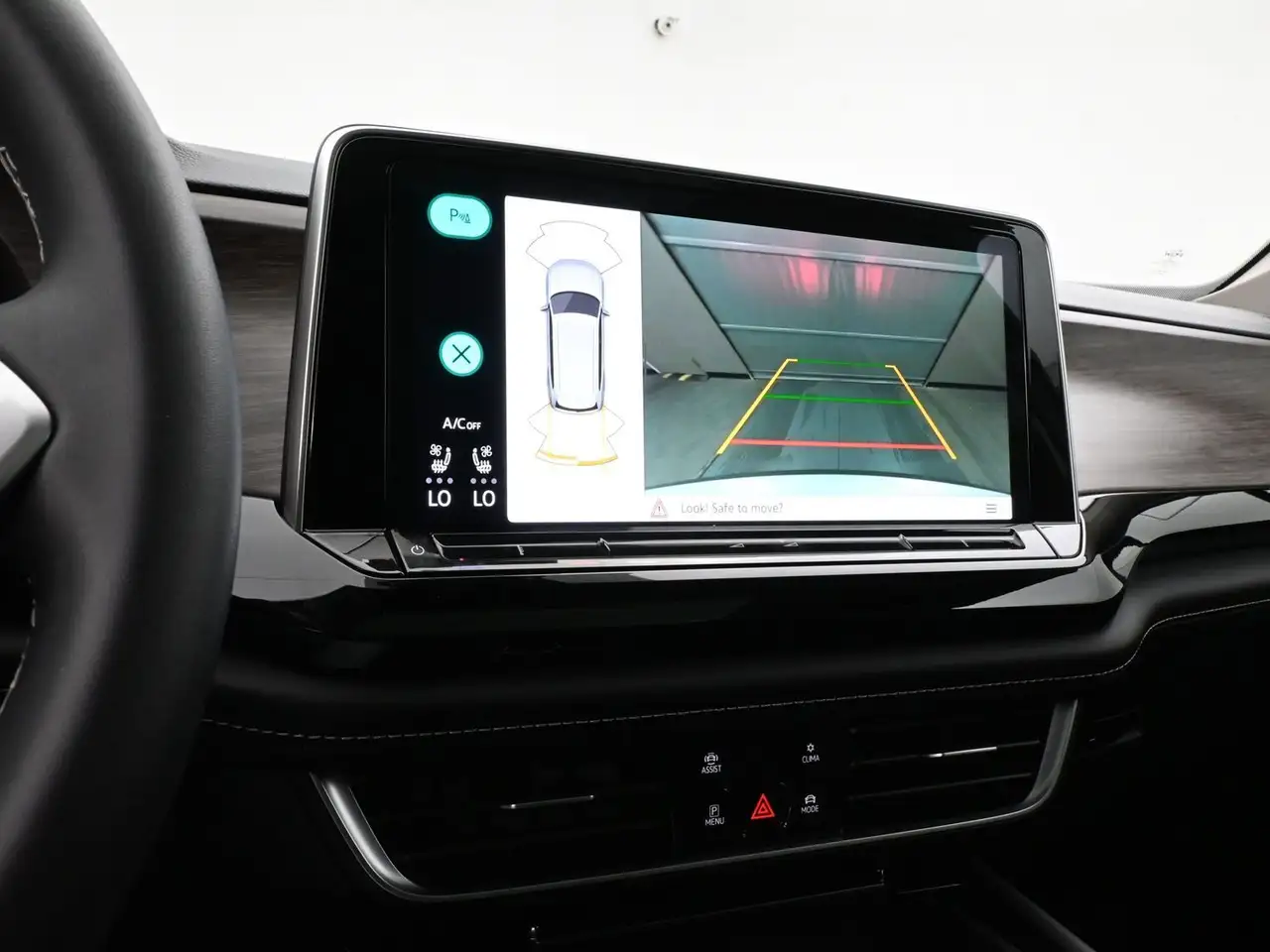 Volkswagen Atlas photo Volkswagen Atlas