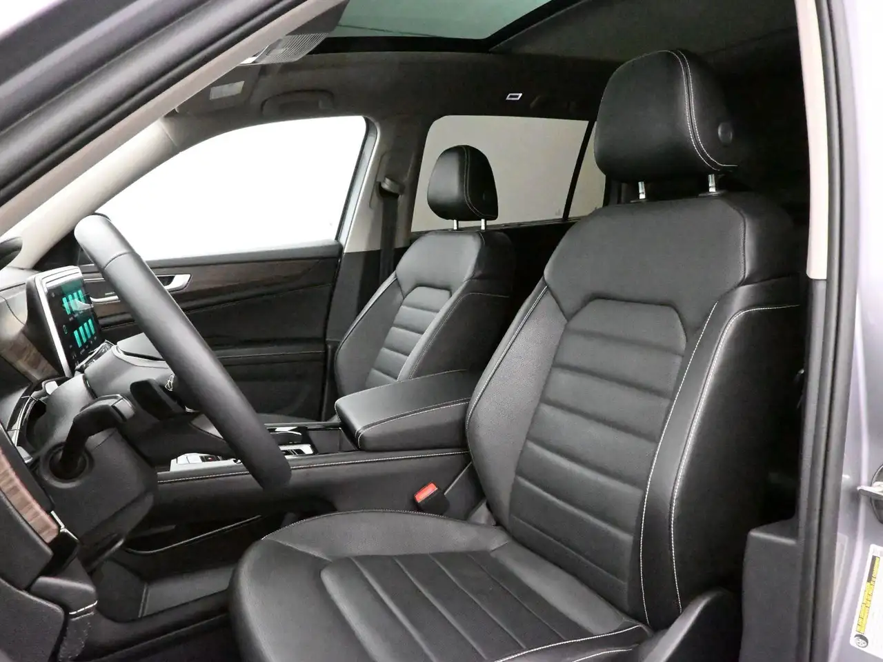 Volkswagen Atlas photo Volkswagen Atlas