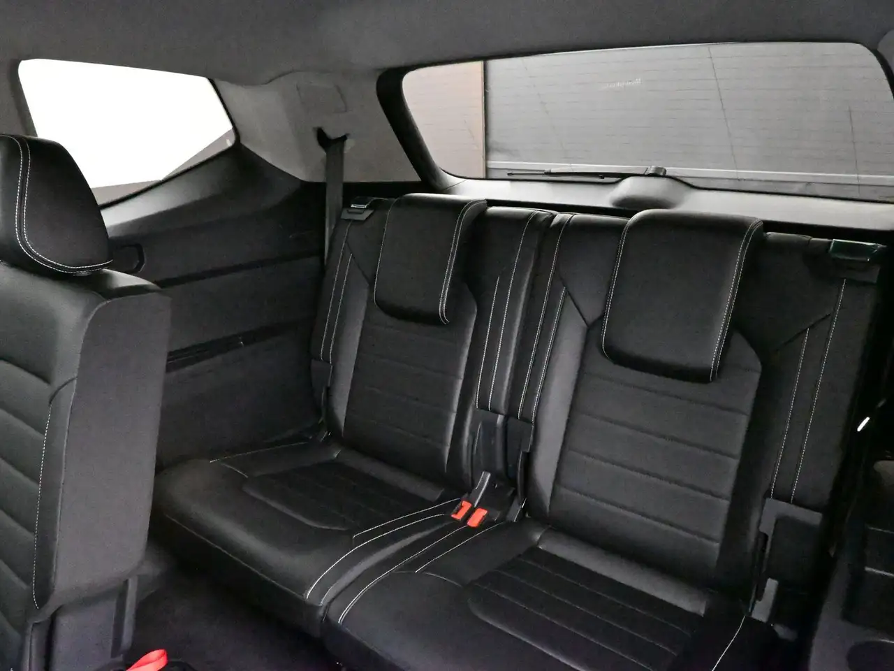 Volkswagen Atlas photo Volkswagen Atlas