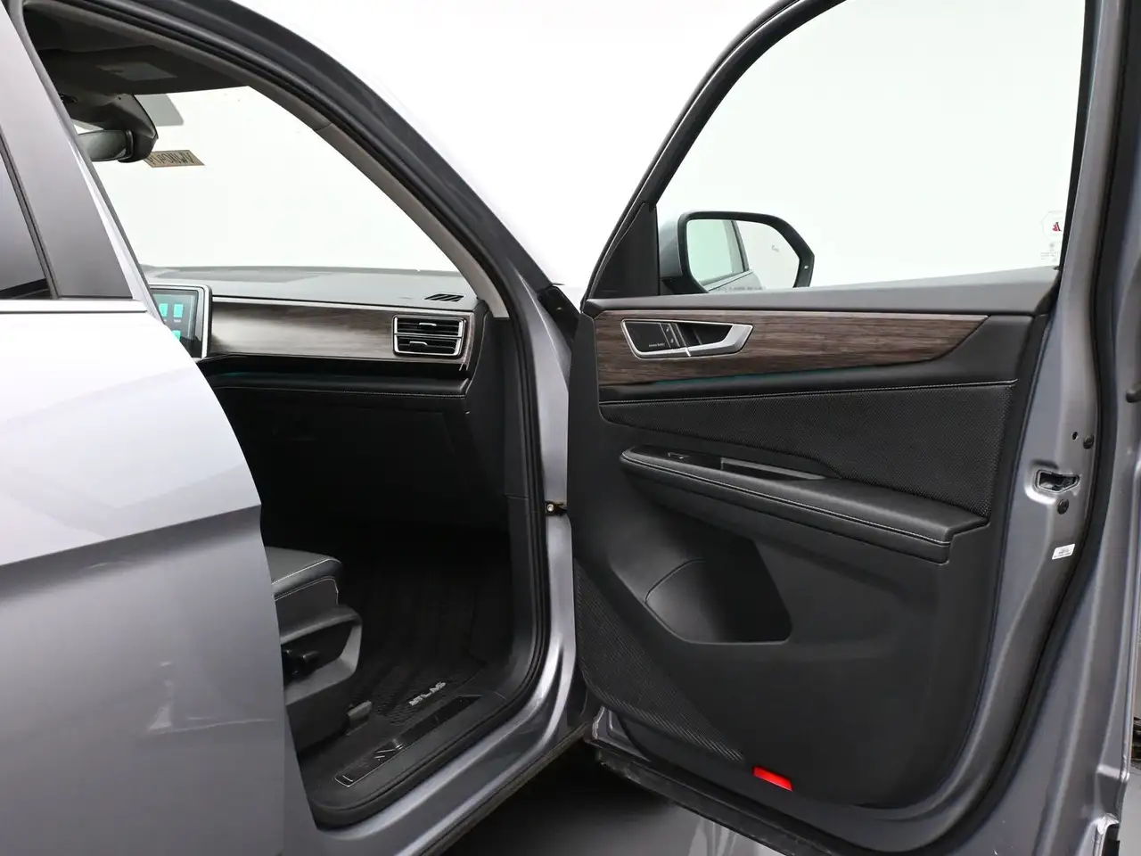 Volkswagen Atlas photo Volkswagen Atlas