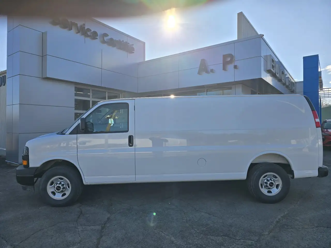 GMC Savana fotografie GMC Savana