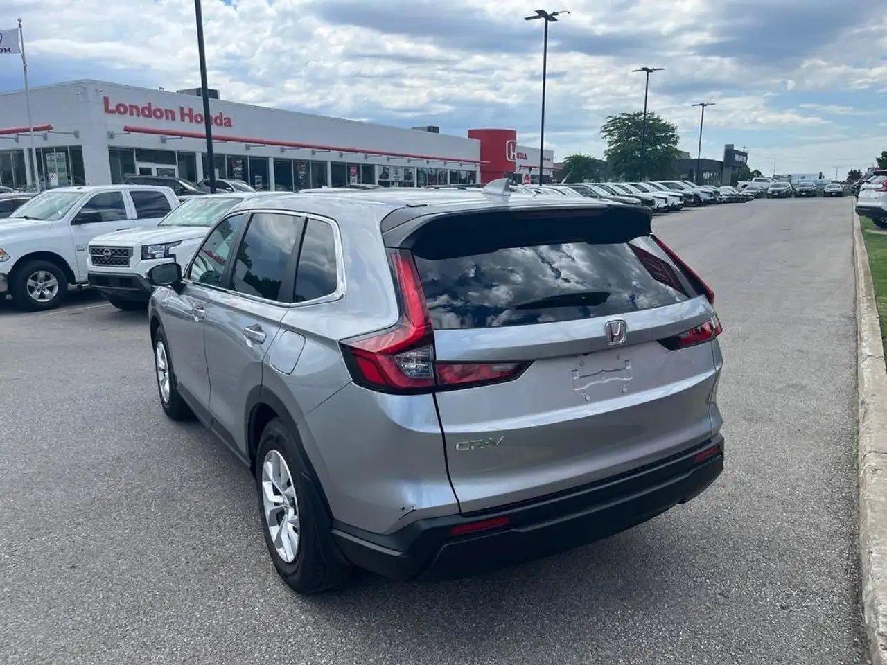 Honda CR-V снимка Honda CR-V