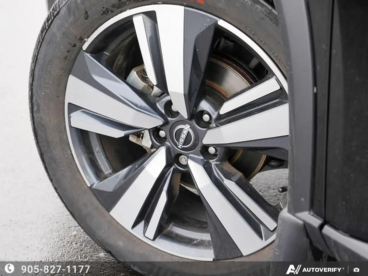 Nissan Rogue снимка Nissan Rogue