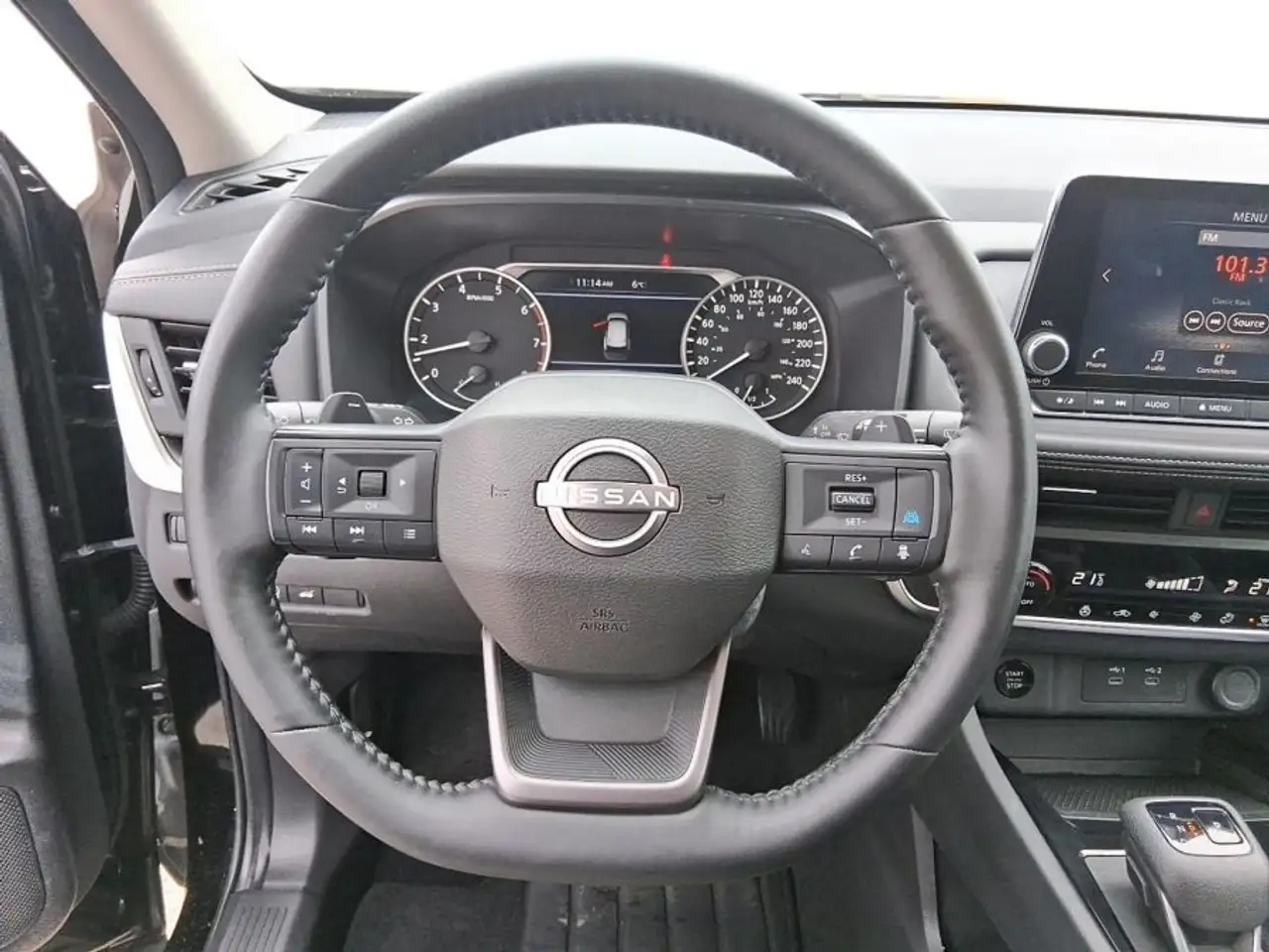Nissan Rogue fotografie Nissan Rogue