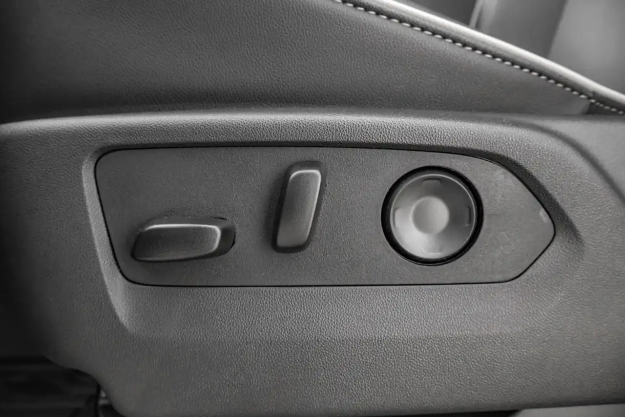 GMC Yukon снимка GMC Yukon