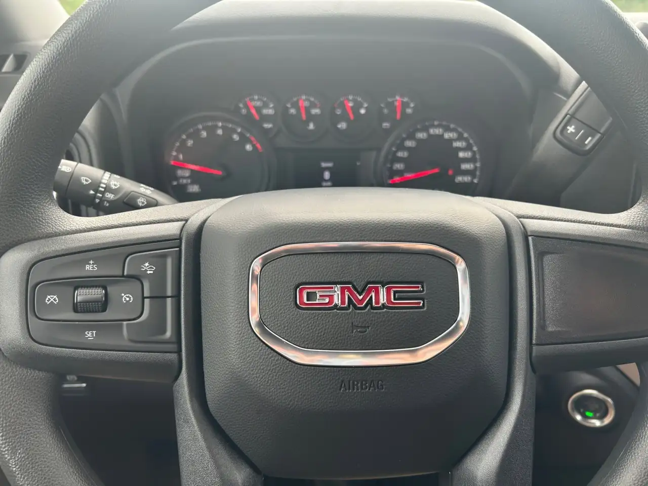 GMC Sierra 1500 fotografie GMC Sierra 1500