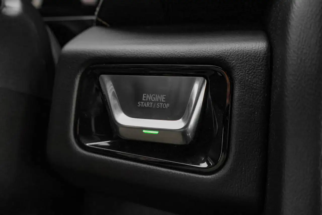 GMC Yukon снимка GMC Yukon