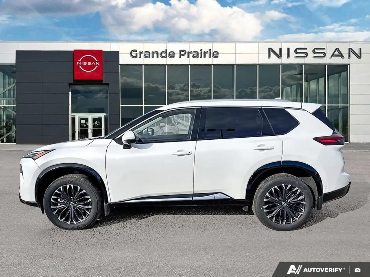 Nissan Rogue photo Nissan Rogue
