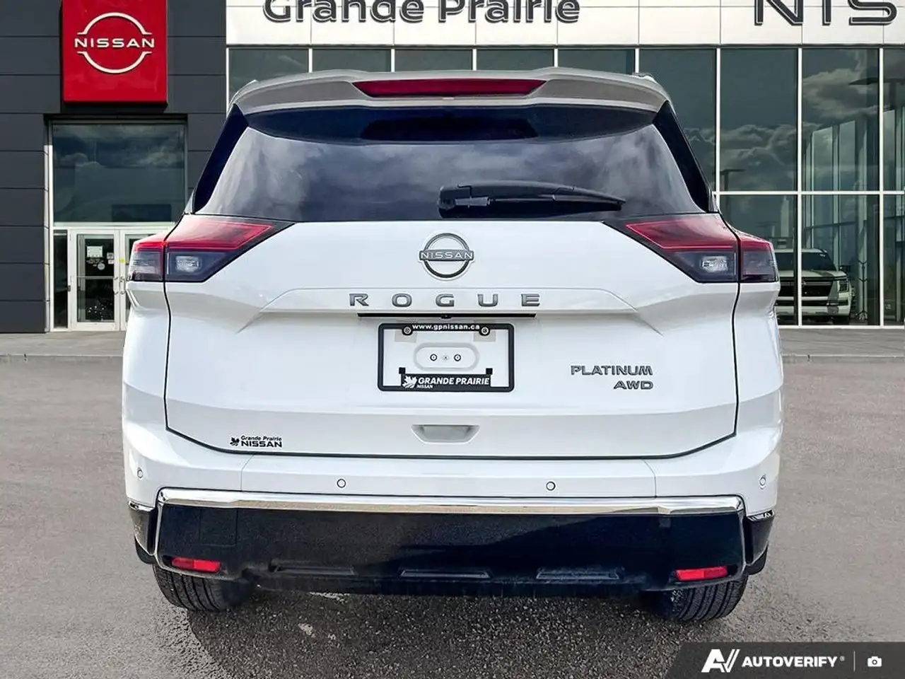 Nissan Rogue photo Nissan Rogue