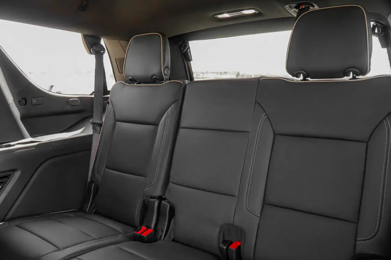 GMC Yukon снимка GMC Yukon