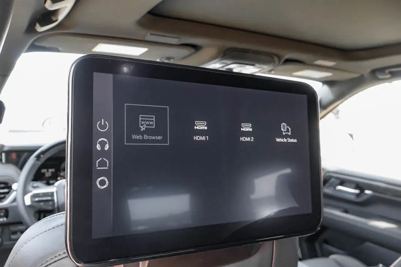 GMC Yukon снимка GMC Yukon