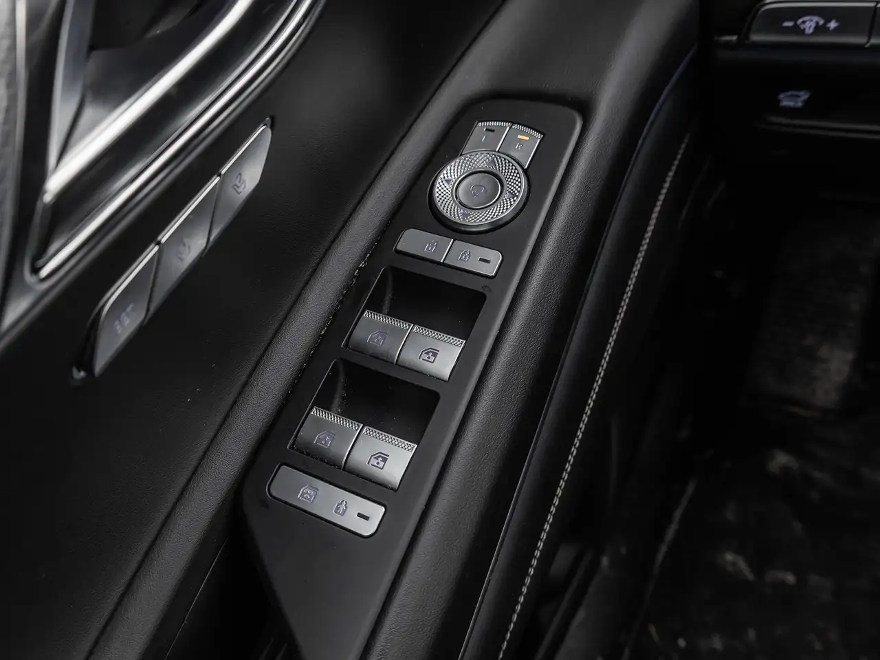 Genesis GV80 fotografie Genesis GV80