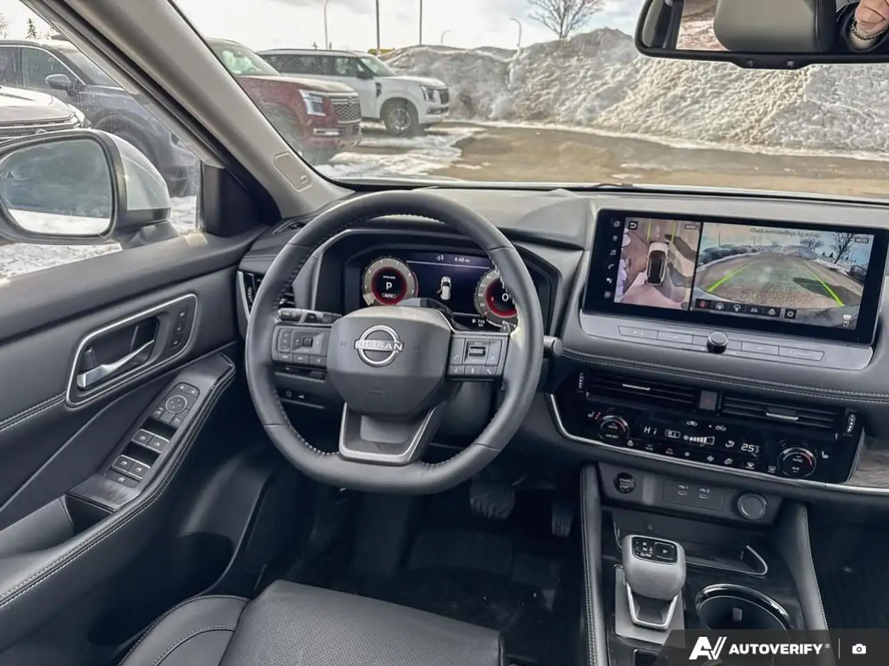 Nissan Rogue photo Nissan Rogue