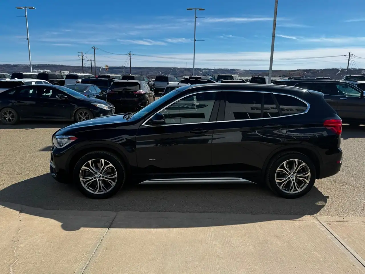 BMW X1 снимка BMW X1