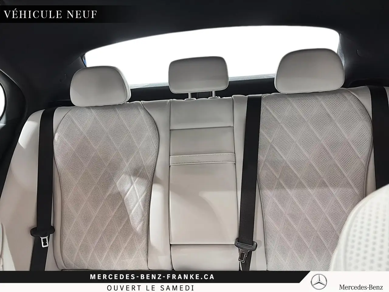 Mercedes-Benz E-Class fotografie Mercedes-Benz E-Class