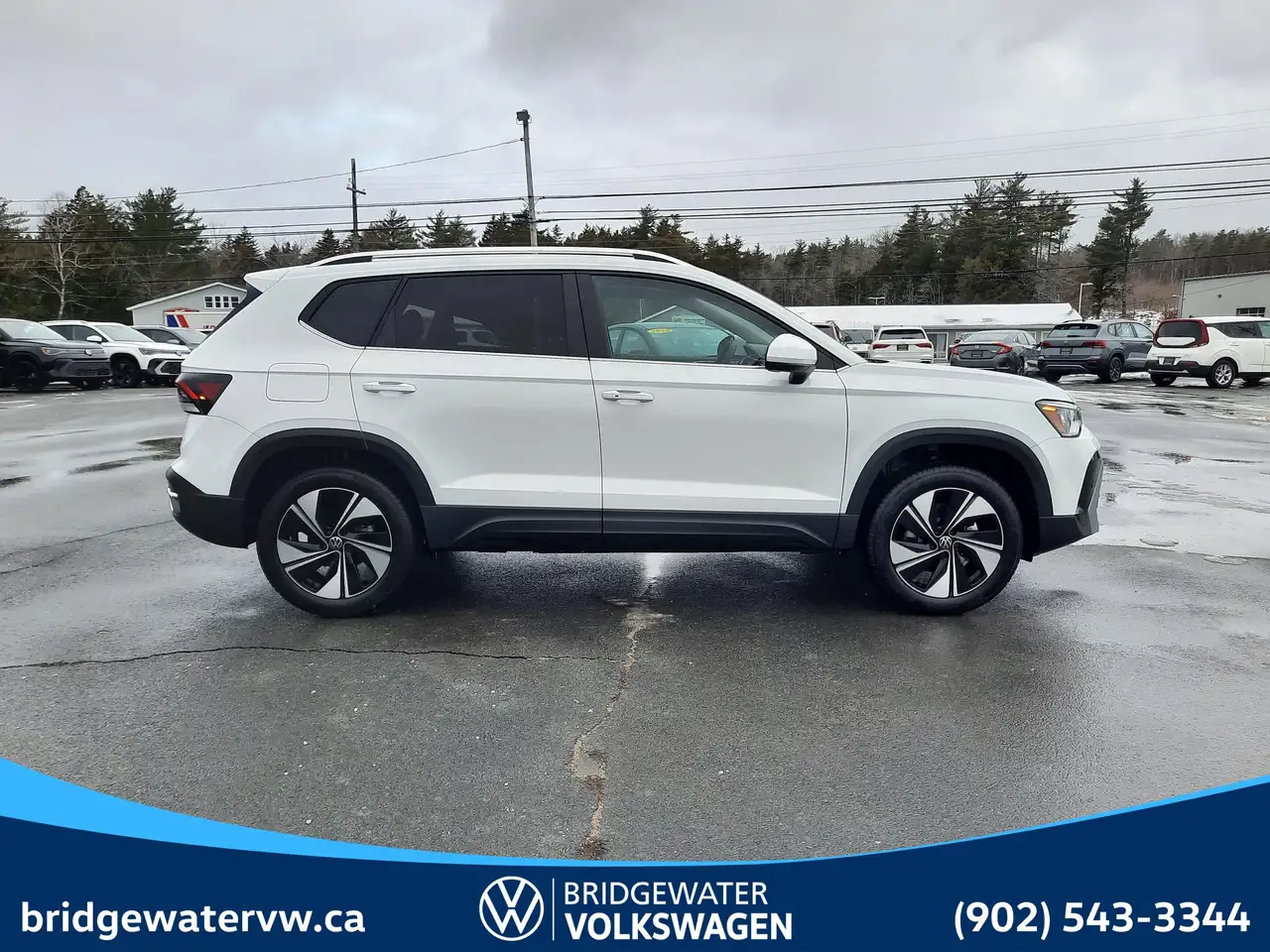 Volkswagen Taos снимка Volkswagen Taos