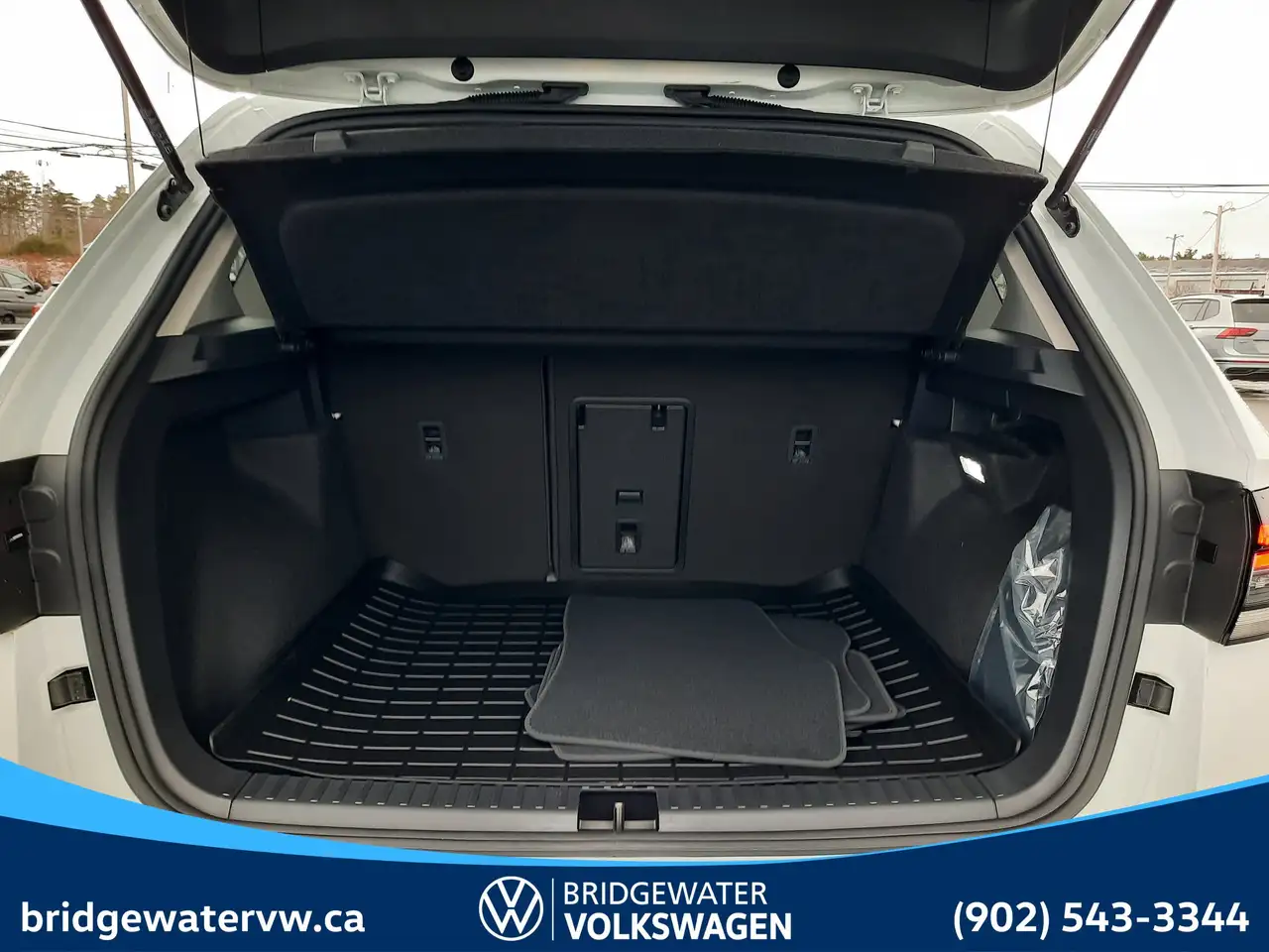 Volkswagen Taos снимка Volkswagen Taos